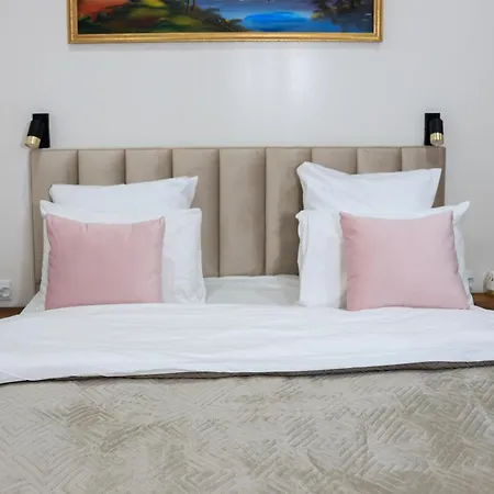 Apartmanhotel Bellevue Geneve 3*